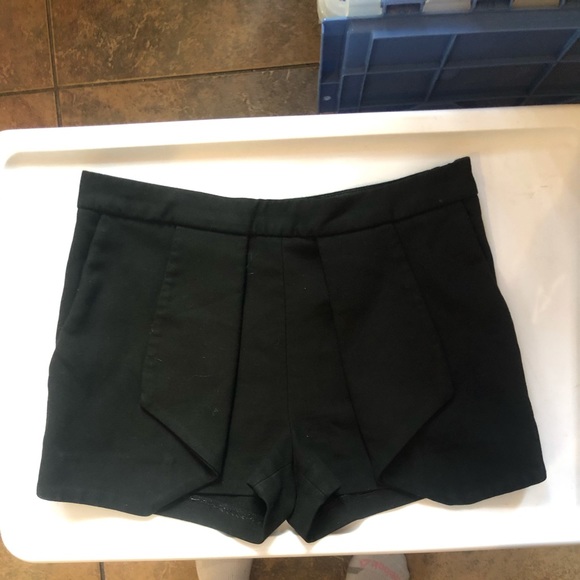 Zara XS Asymmetrical Black Envelope Skort Shorts - Picture 4 of 11